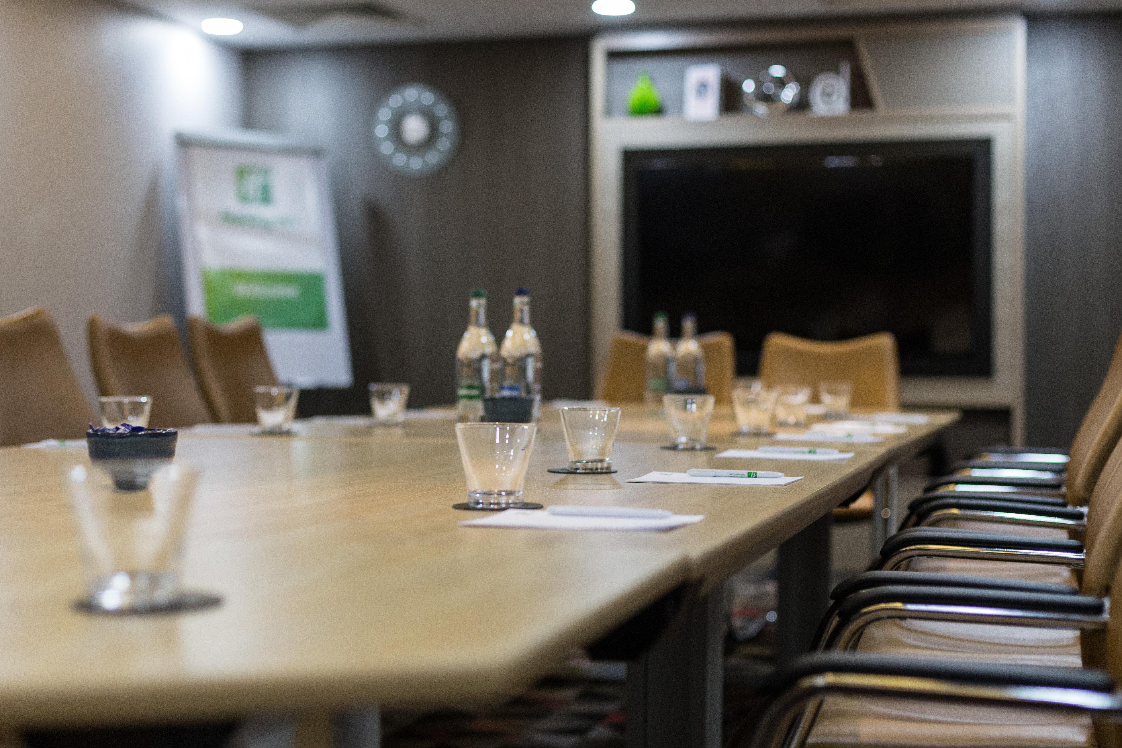 Holiday Inn London Watford Junction By Ihg Экстерьер фото