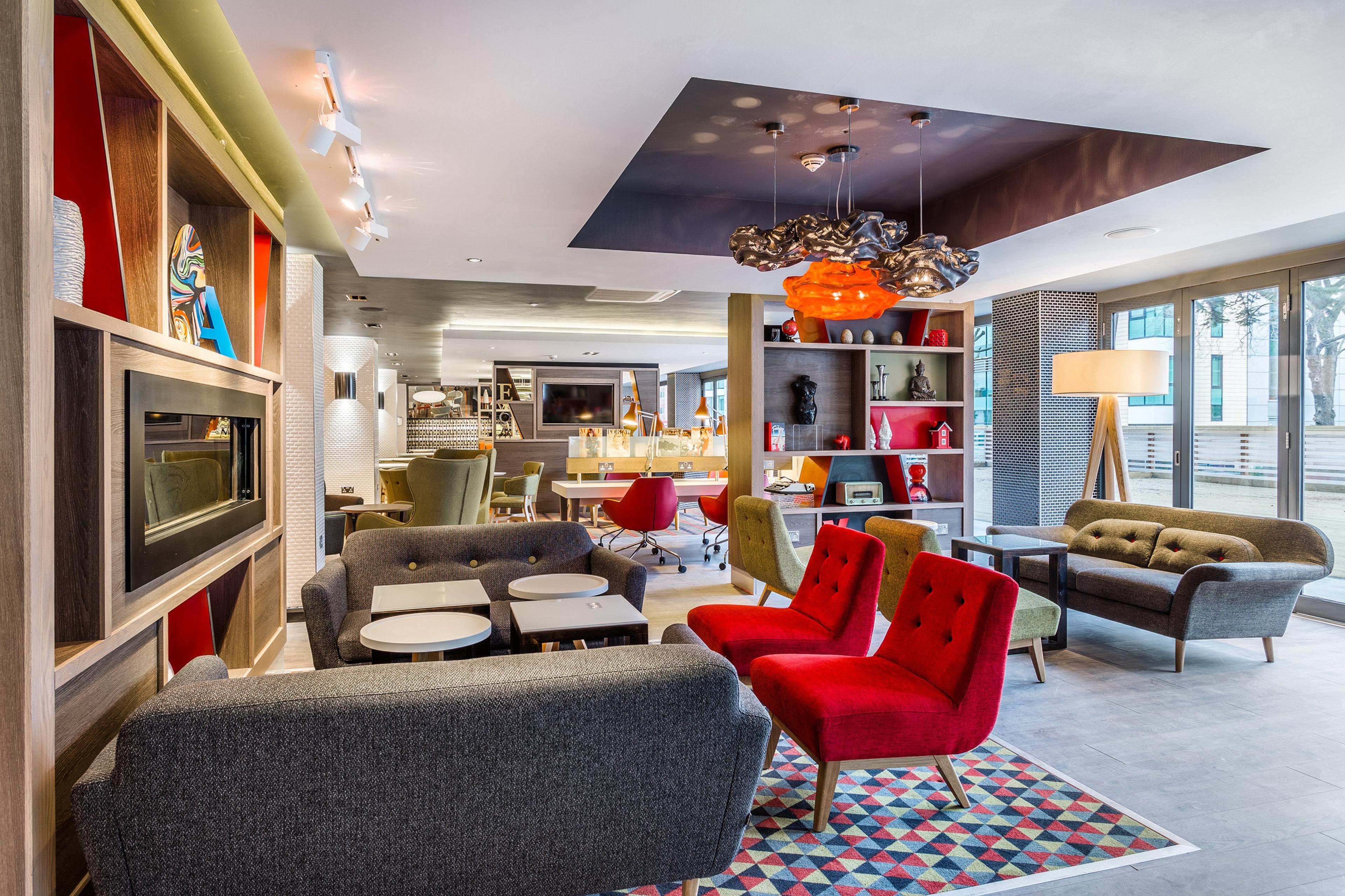Holiday Inn London Watford Junction By Ihg Экстерьер фото